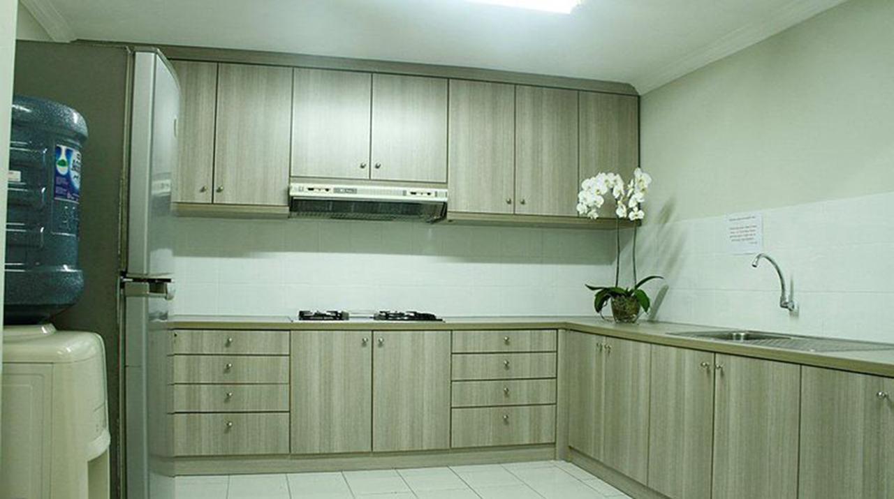 ג'קרטה Kusuma Atmadja Residence מראה חיצוני תמונה